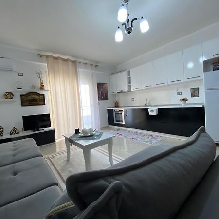 Liam Apartments Vlorë Eksteriør billede